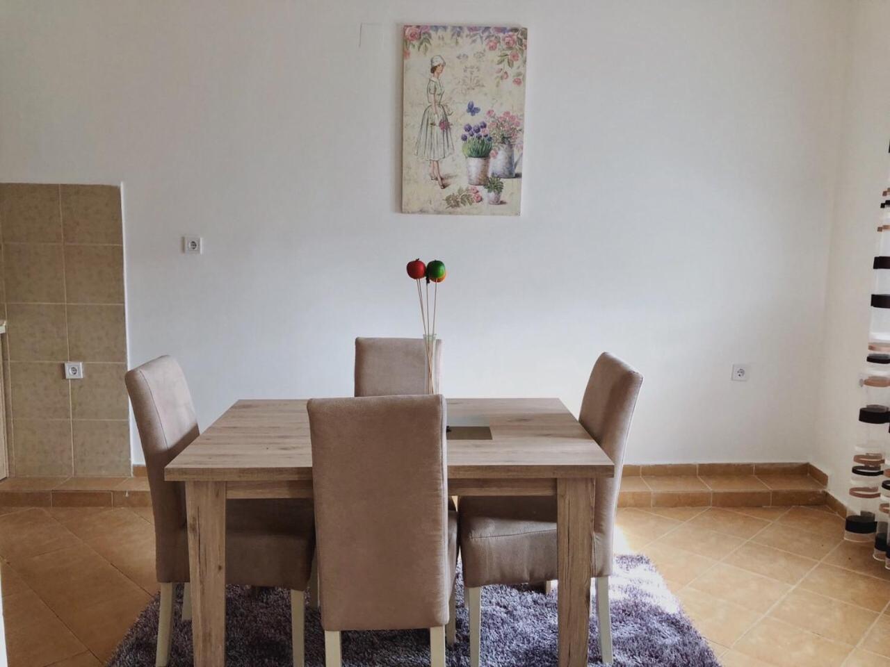 Apartments "Old House Pajovic" ヴィルパザル エクステリア 写真